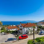 Villa Garden Apartment With Pool Opatija