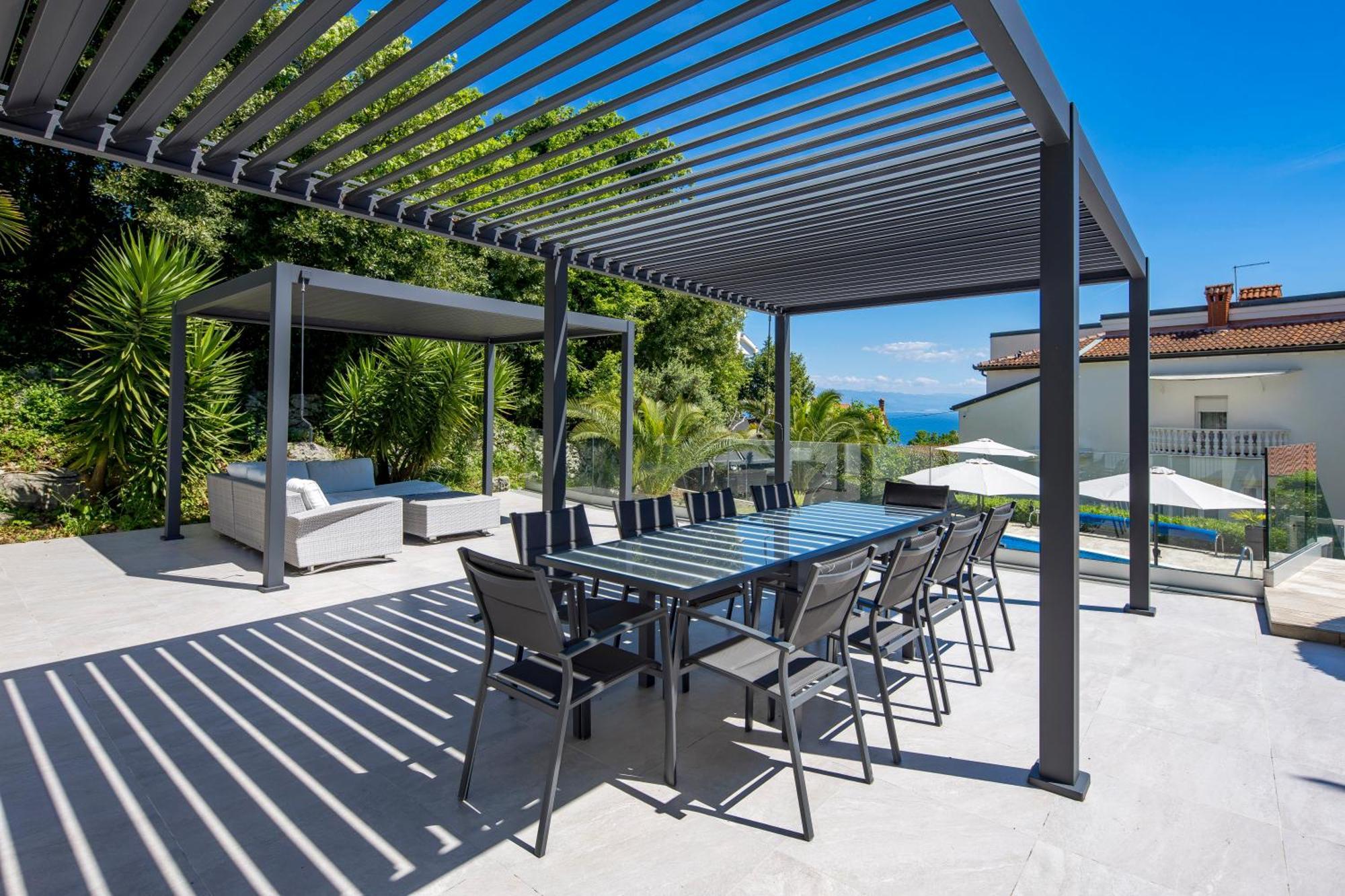Apartment Garden With Pool Opatija